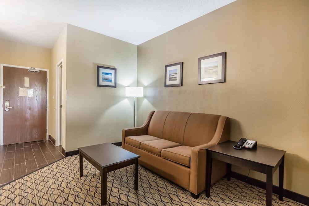 Comfort Inn & Suites Crystal Inn Sportsplex Gulfport Eksteriør billede