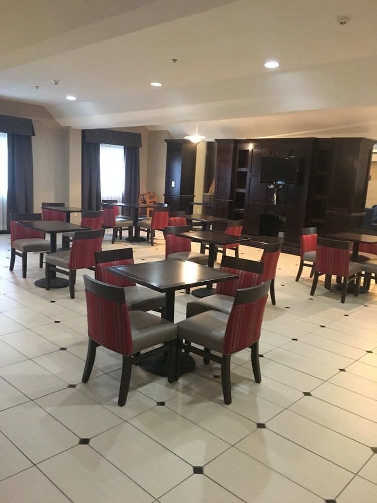 Comfort Inn & Suites Crystal Inn Sportsplex Gulfport Eksteriør billede
